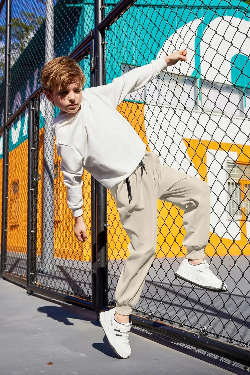 Arshiner Boys Casual Pants Kids Elastic Waist Drawstring Jogger Pants Boys Sweatpants with Zipper Pockets 3-12 Years