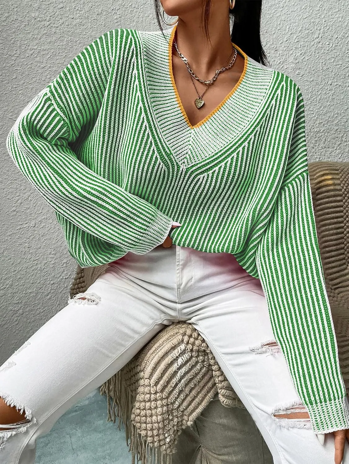Cakulo Womens Fall 2024 Oversized Striped V Neck Sweaters Long Sleeve Knit Color Block Trendy Pullover Sweater Top