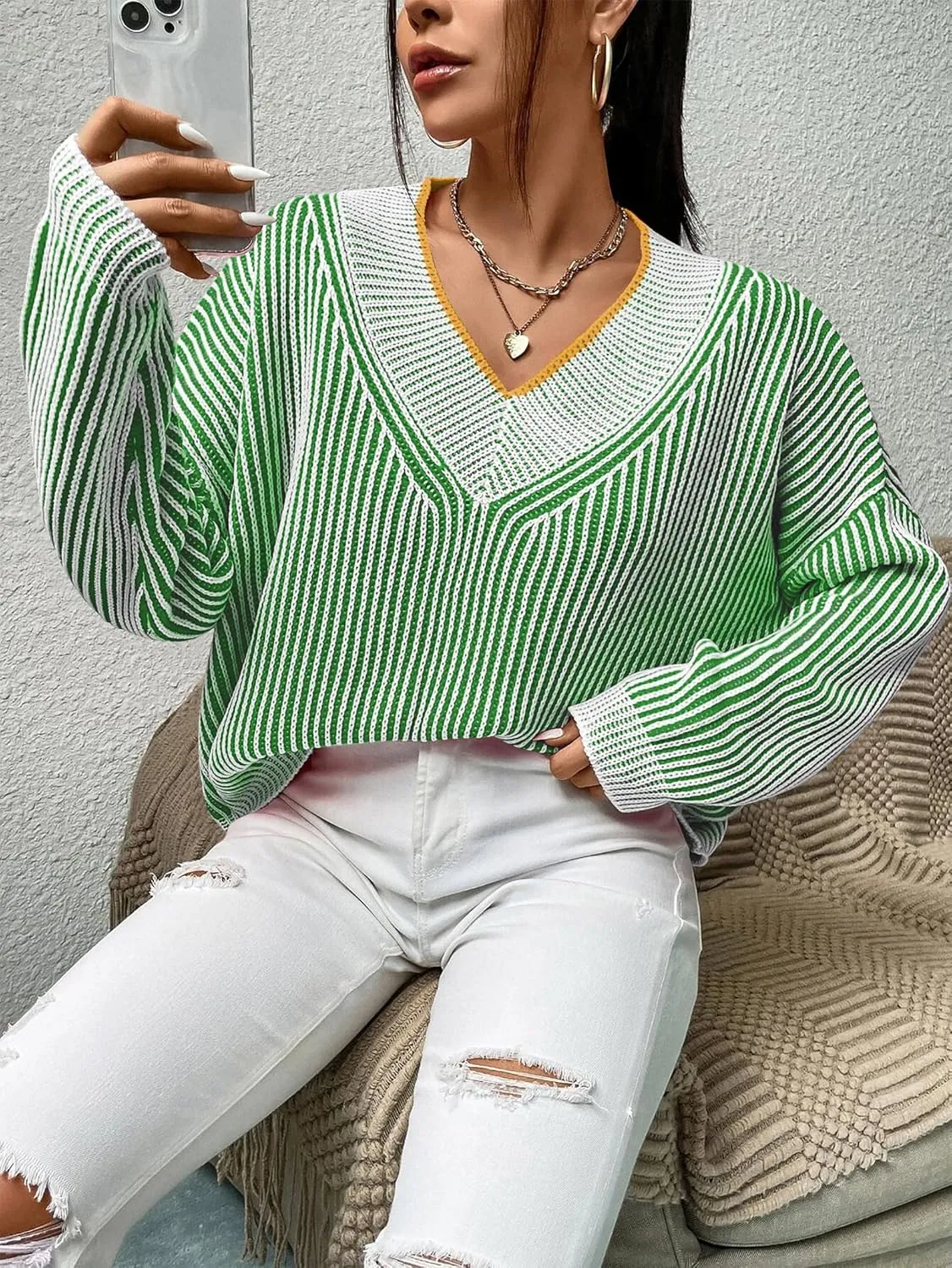 Cakulo Womens Fall 2024 Oversized Striped V Neck Sweaters Long Sleeve Knit Color Block Trendy Pullover Sweater Top