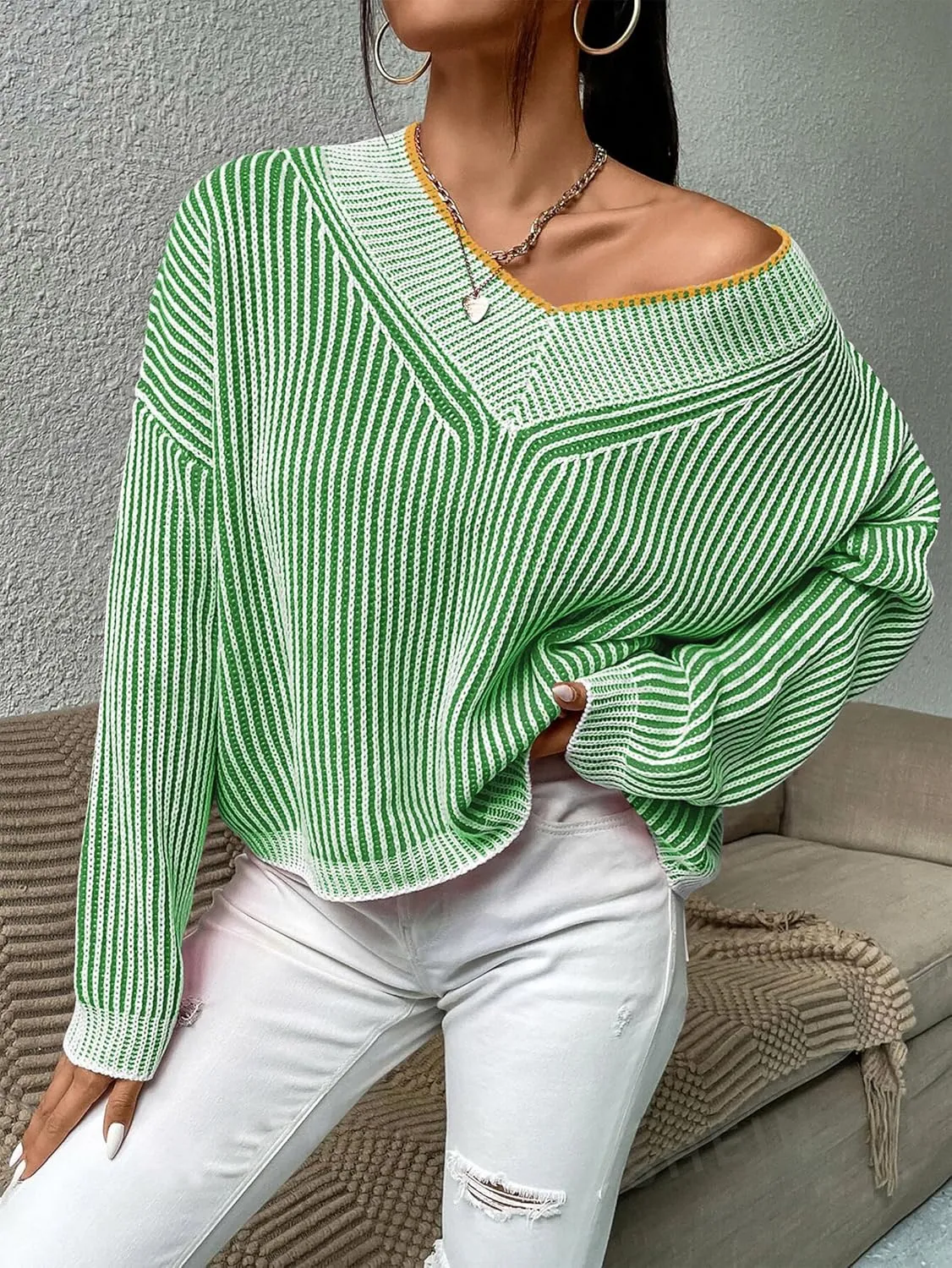 Cakulo Womens Fall 2024 Oversized Striped V Neck Sweaters Long Sleeve Knit Color Block Trendy Pullover Sweater Top