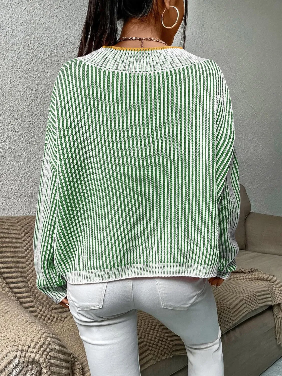 Cakulo Womens Fall 2024 Oversized Striped V Neck Sweaters Long Sleeve Knit Color Block Trendy Pullover Sweater Top