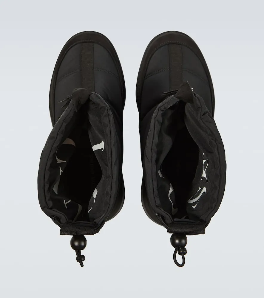 Canada Goose Crofton fold puffer boots