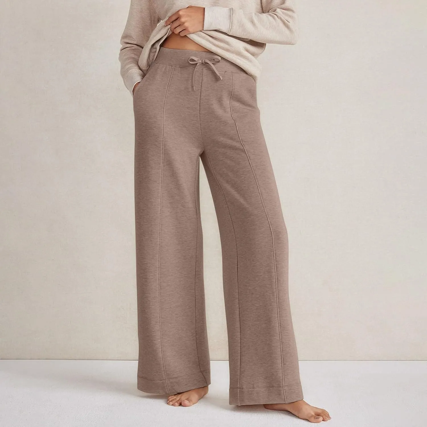 Straight Wide Leg Sweatpants for Women Baggy Drawstring Low Rise Flare Sweatpants Oversized Lounge Pants with Pocket