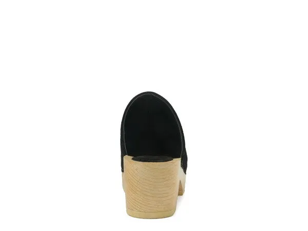 The Rag Company Darcie Taupe Suede Clogs
