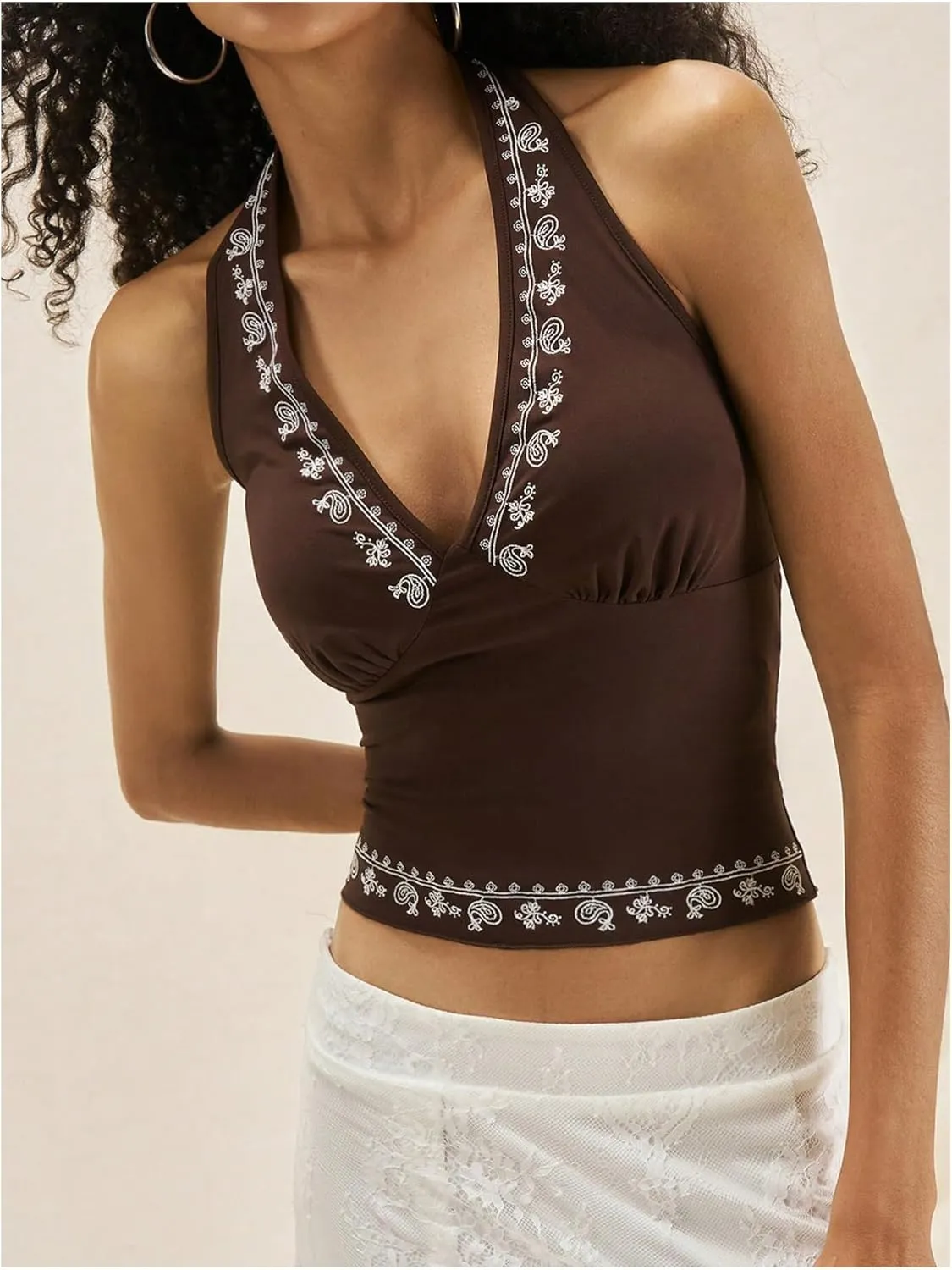 Verdusa Women's Floral Halter V Neck Crop Top Boho Backless Ruched Fitted Sleeveless Tops