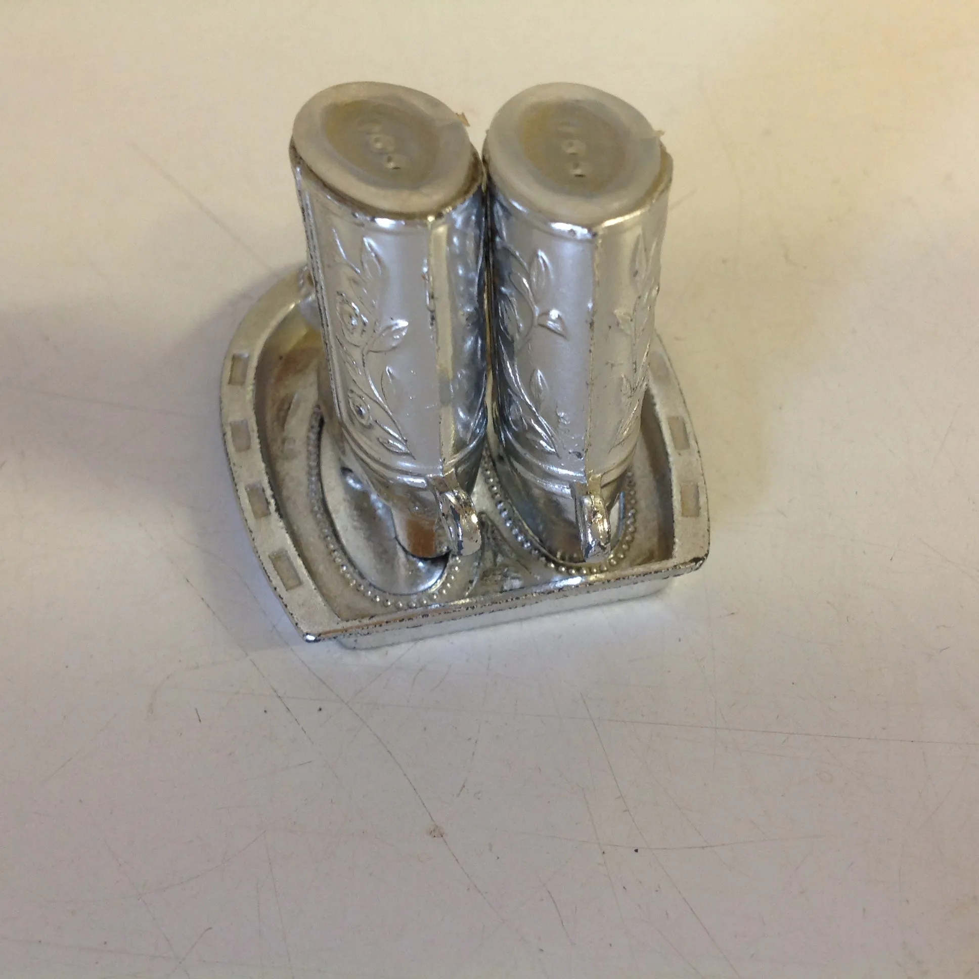 Vintage Souvenir Panama City Beach Florida Silvertone Salt and Pepper Shaker Set with Stand