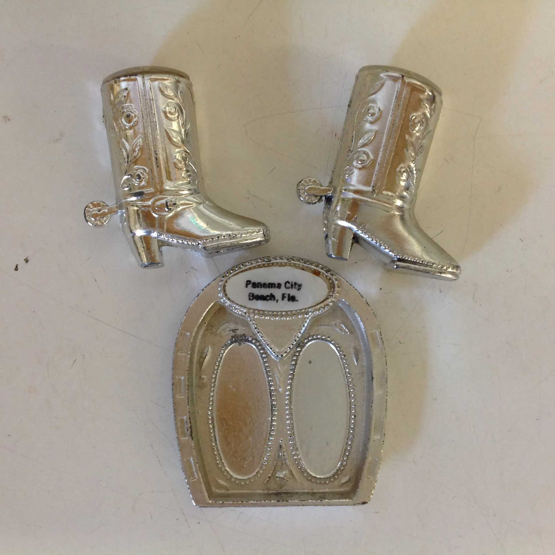 Vintage Souvenir Panama City Beach Florida Silvertone Salt and Pepper Shaker Set with Stand