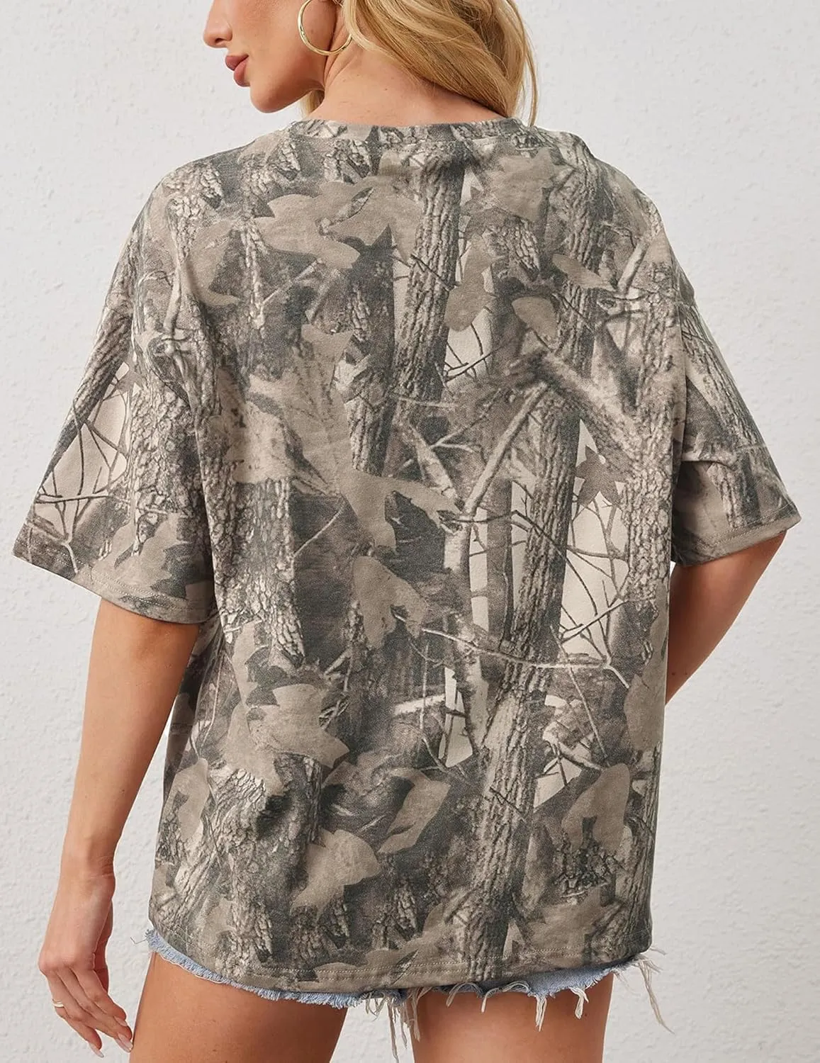 Women Camo Tee Shirt for Men Maple Leaf Print Oversized T Shirt Short Sleeve Summer Casual Tee Tops