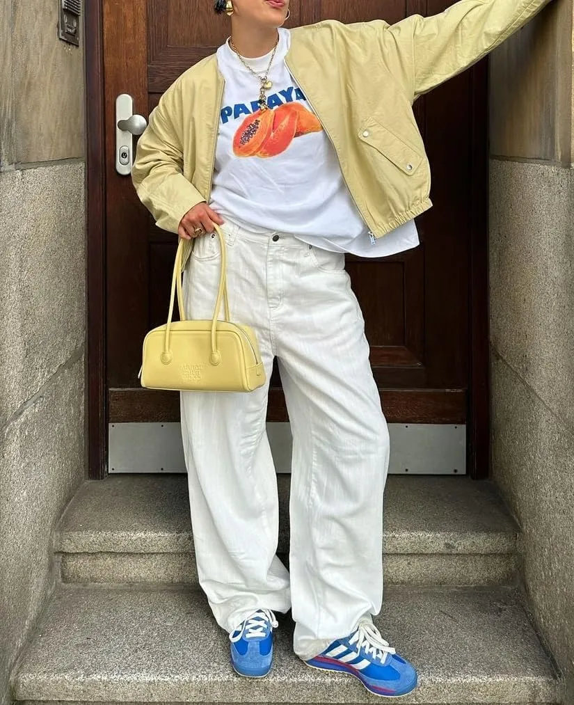 Women Graphic Oversized Tee Y2k Fruit Print Short Sleeve White Top Crewneck Cute Aesthetic Tee Shirts Summer