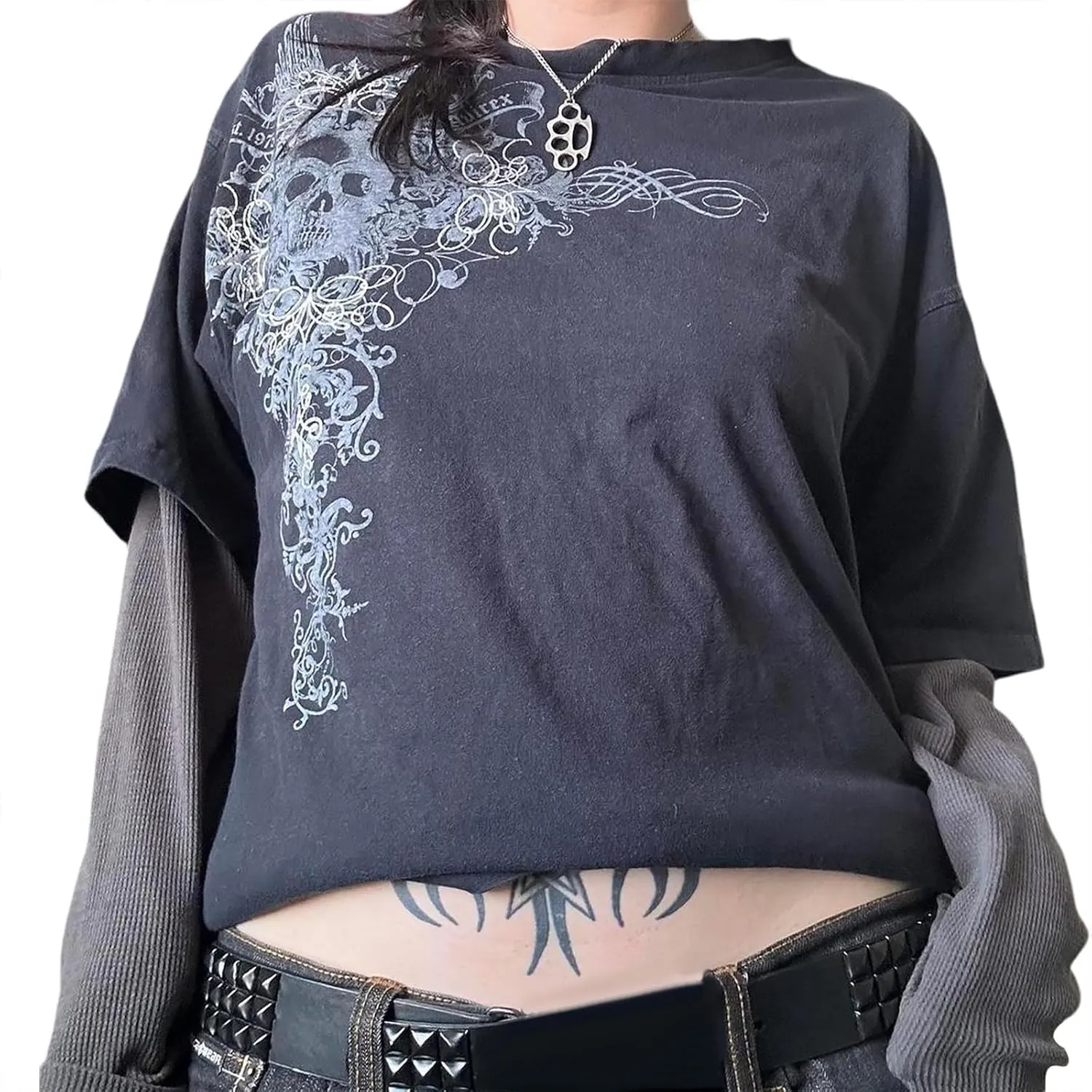 Women Y2K Grunge T Shirt Emo Aesthetics Graphic Tops Teen Girl Vintage Baggy Goth Tops Harajuku Punk Grunge Clothes