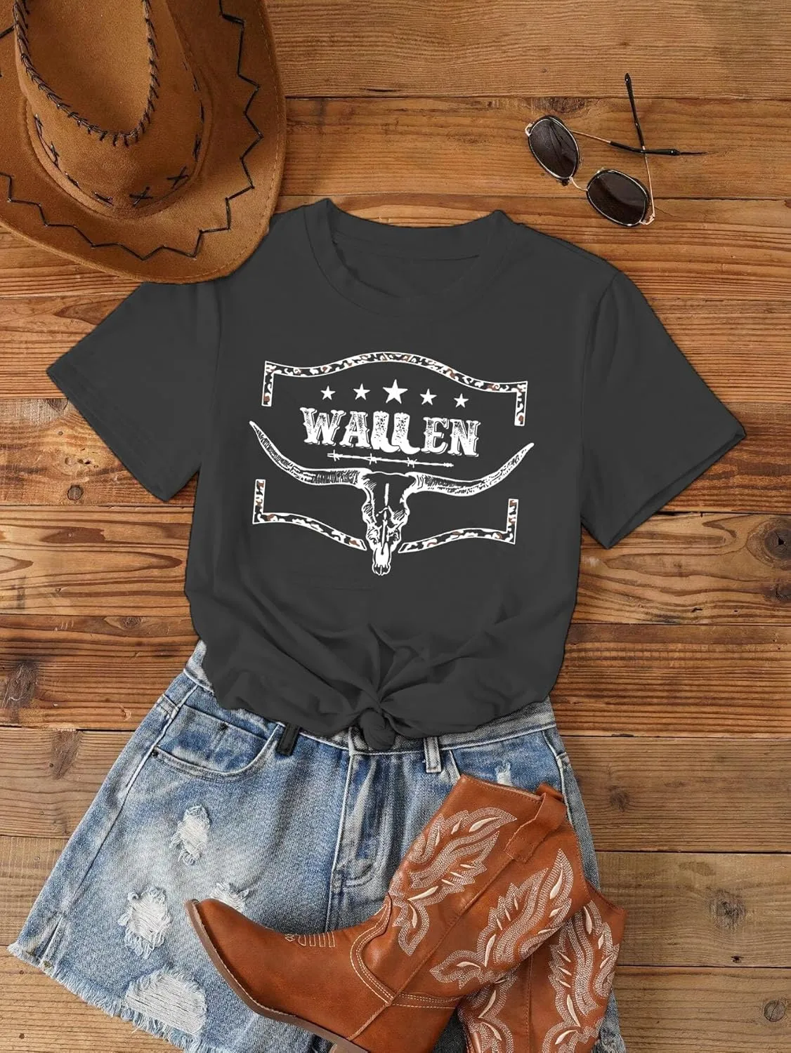 Womens Cow Skull Shirt Cowgirl Country Concert Tshirt Vintage Western Rodeo Graphic Tee Short Sleeve Casual Summer Top