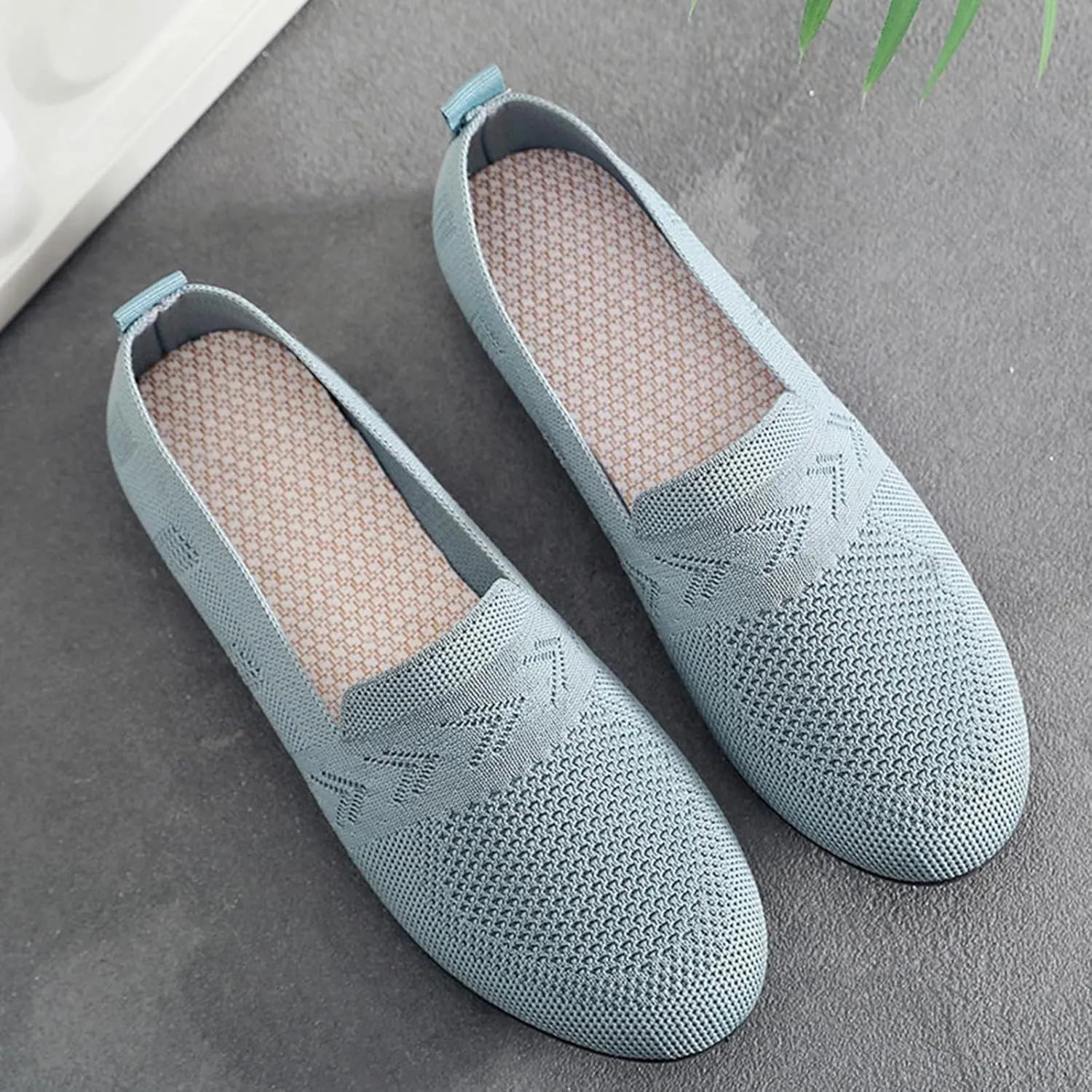 Women's L𝐨w Heel Casual Shoes Comfortable Wide Width Work Shoes Summer Knit Flat𝐬 Mesh Breathable Slip On Sneakers