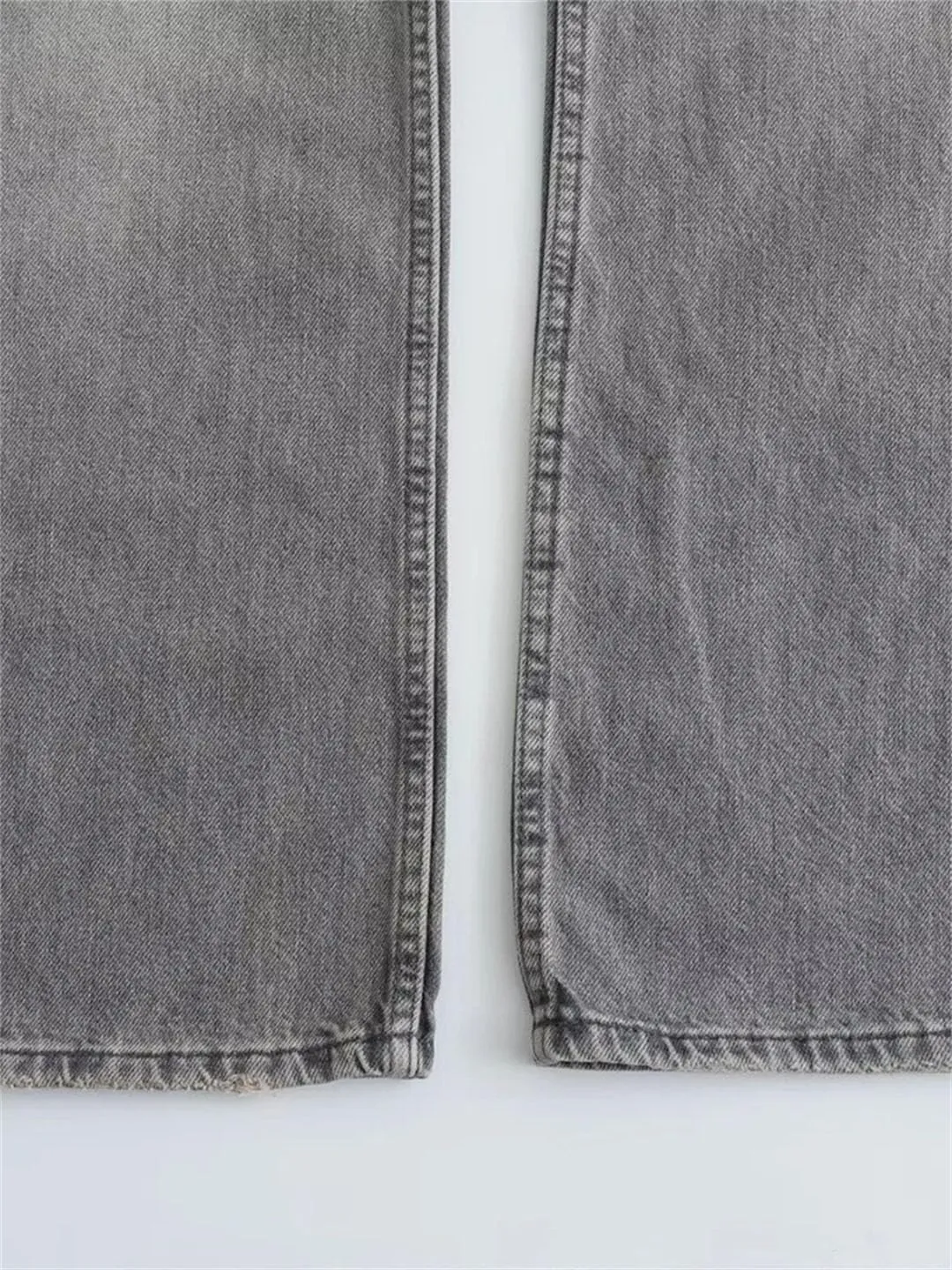 Women's Wide Leg Jeans Casual High Waist Fashion Straight Leg Jeans with Pockets