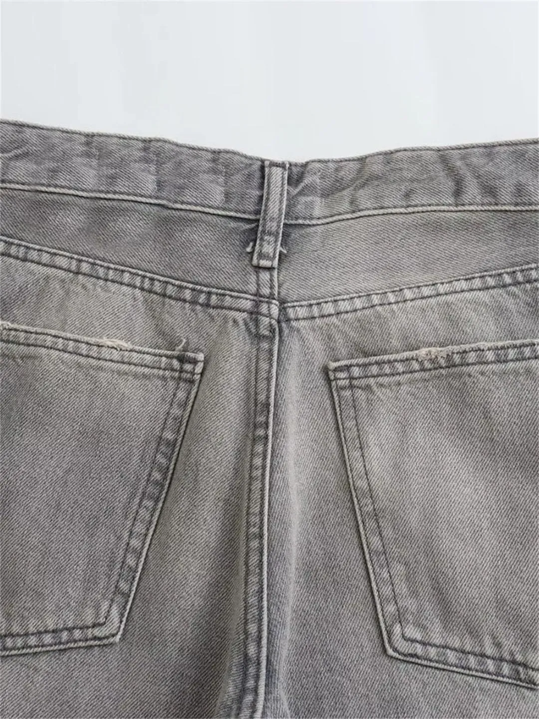 Women's Wide Leg Jeans Casual High Waist Fashion Straight Leg Jeans with Pockets