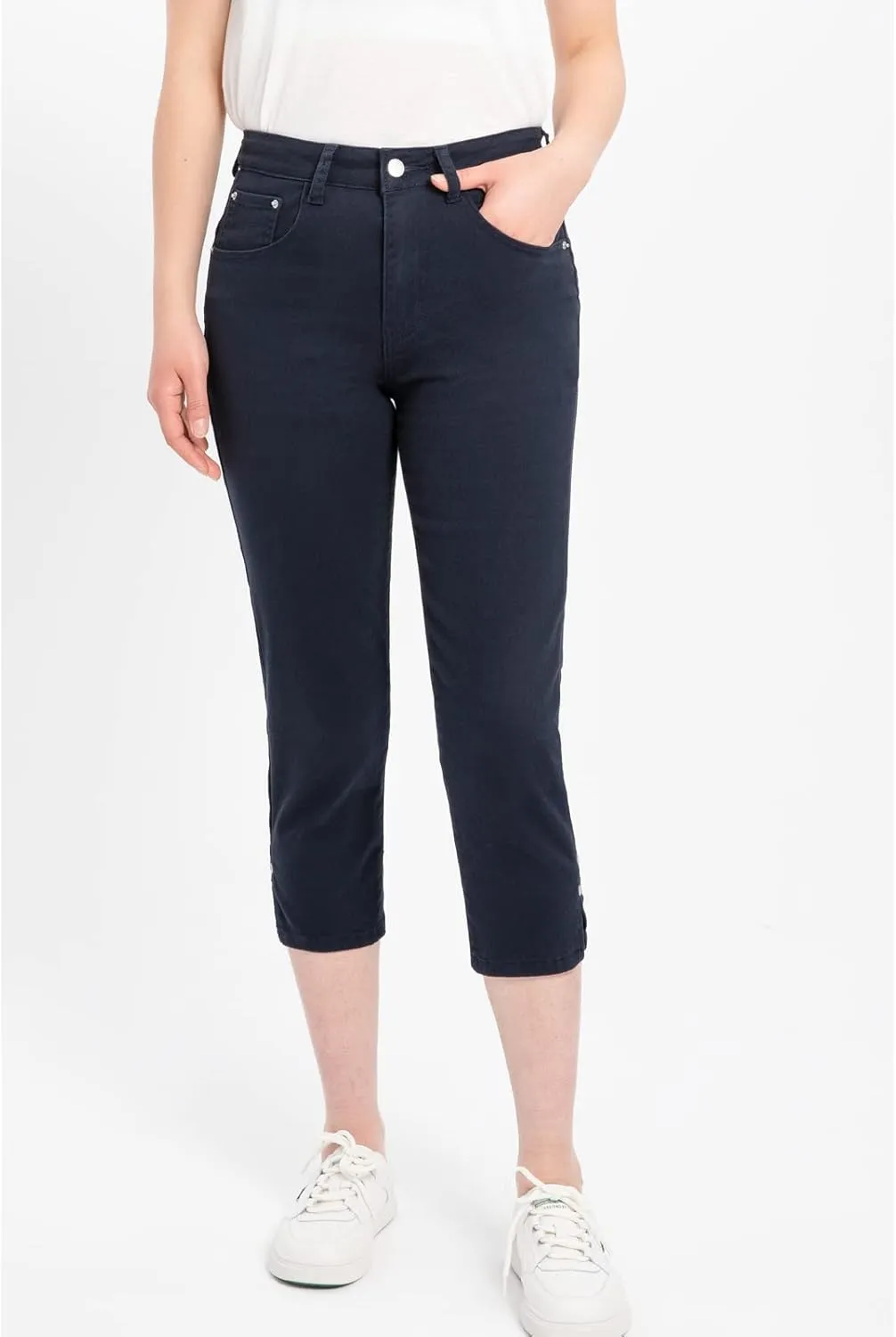 ZENTHACE Women's Basic 5-Pocket Twill Capri Pants Stretch Straight Leg Casual Capris